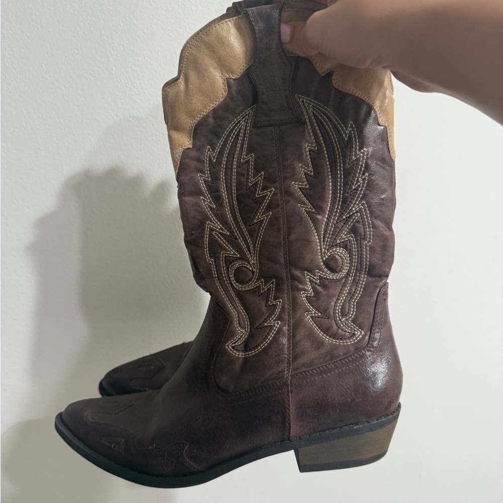 Coconuts by Matisse Brown and Tan Boots